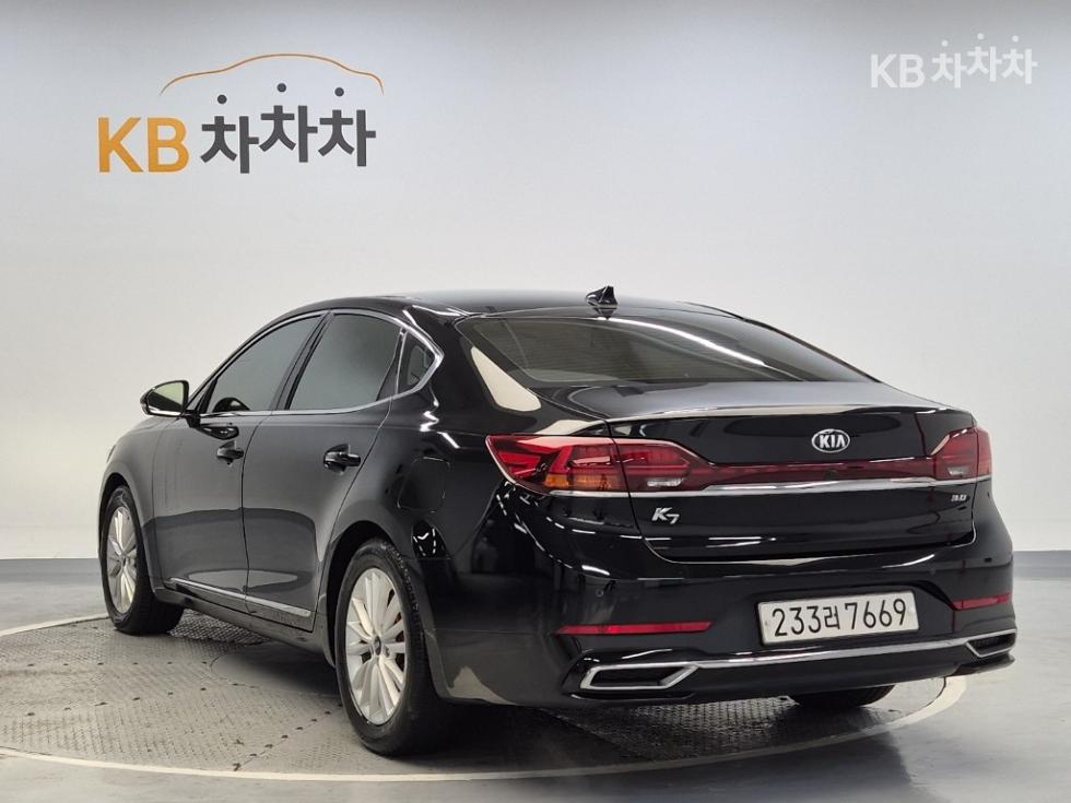 2020 - kia k7