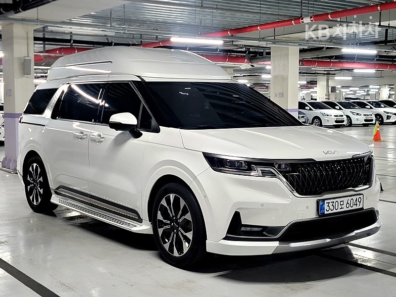 2022 - kia carnival