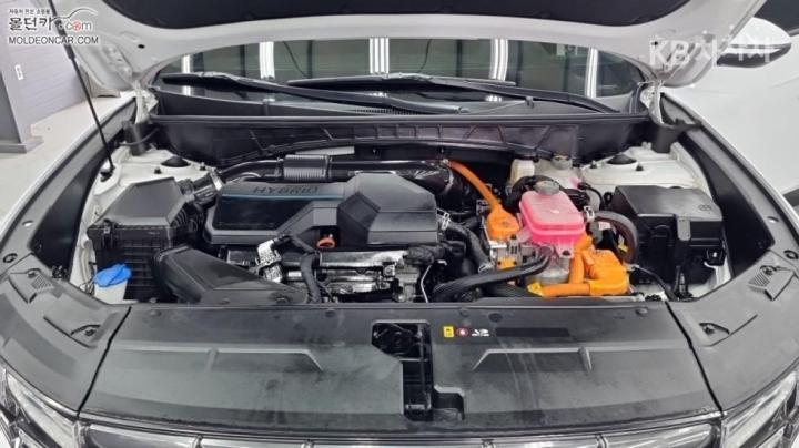 Hyundai Tucson The Hybrid NX4 1.6T HEV Premium 9