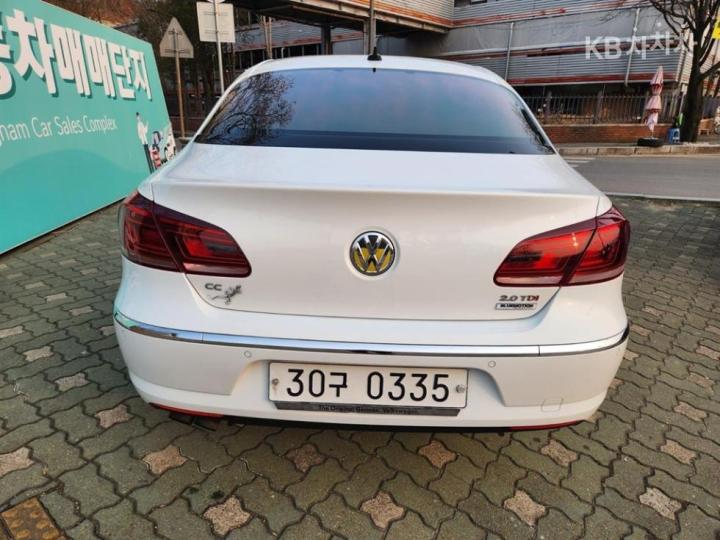 Volkswagen CC New 2.0 TDI BlueMotion 5