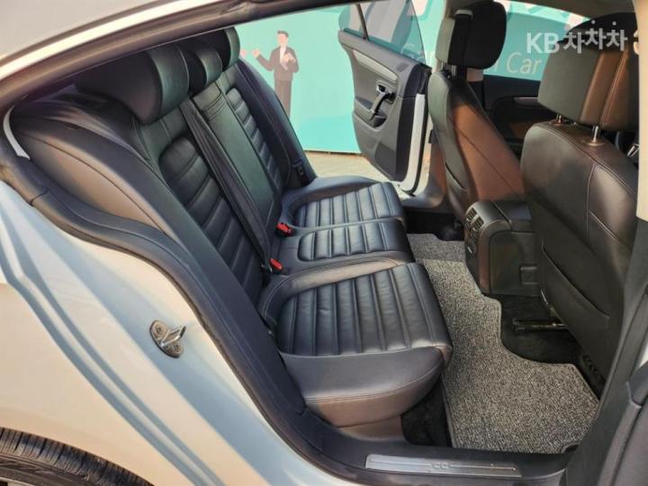 Volkswagen CC New 2.0 TDI BlueMotion 7