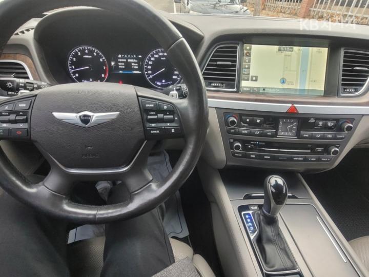 Hyundai Genesis DH G330 Premium AWD 7
