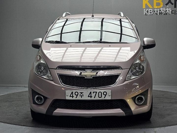 Chevrolet Spark LT Base Type