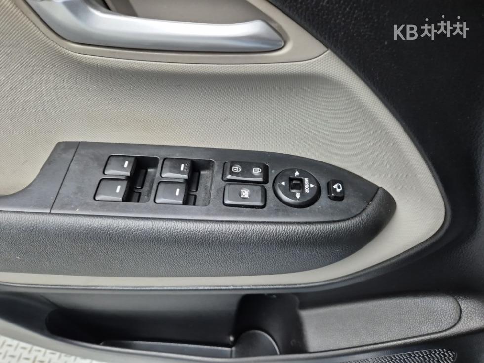 2013 - kia ray