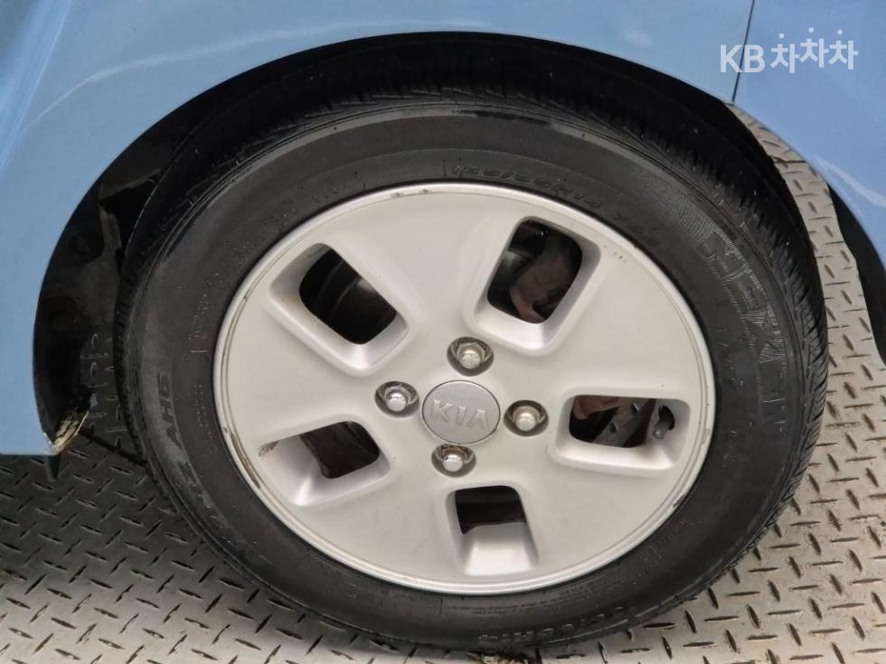 2013 - kia ray