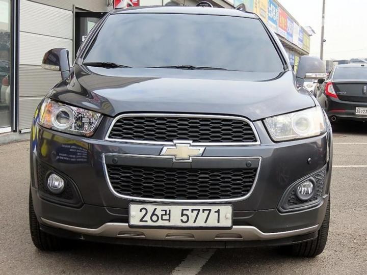 Chevrolet Captiva 2WD LT Premium 2