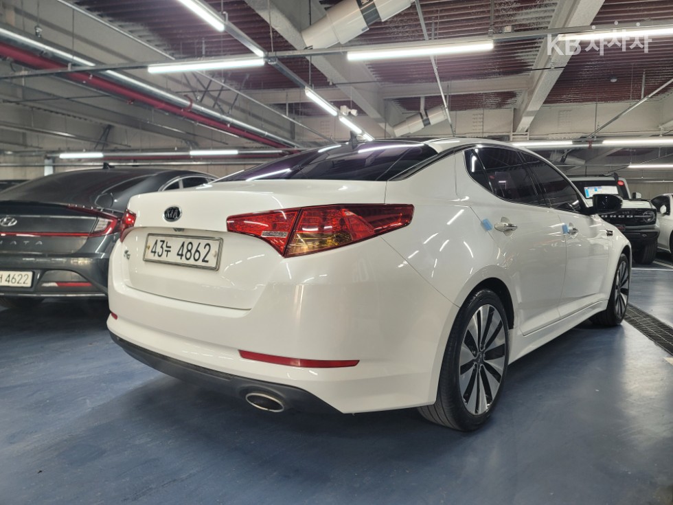 2011 - kia k5