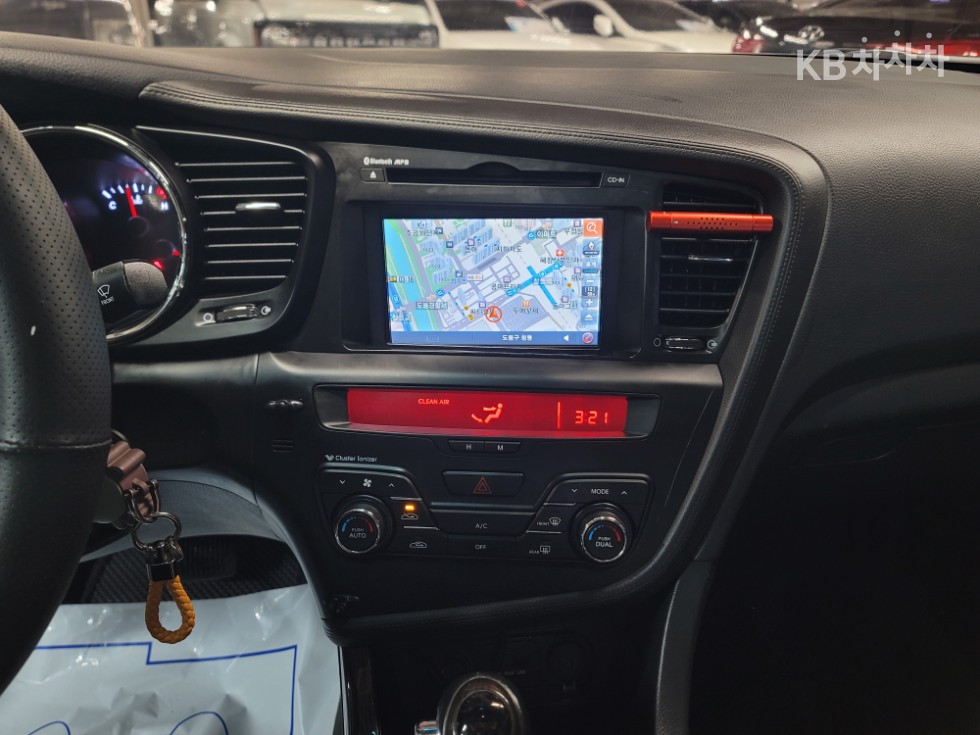 2011 - kia k5