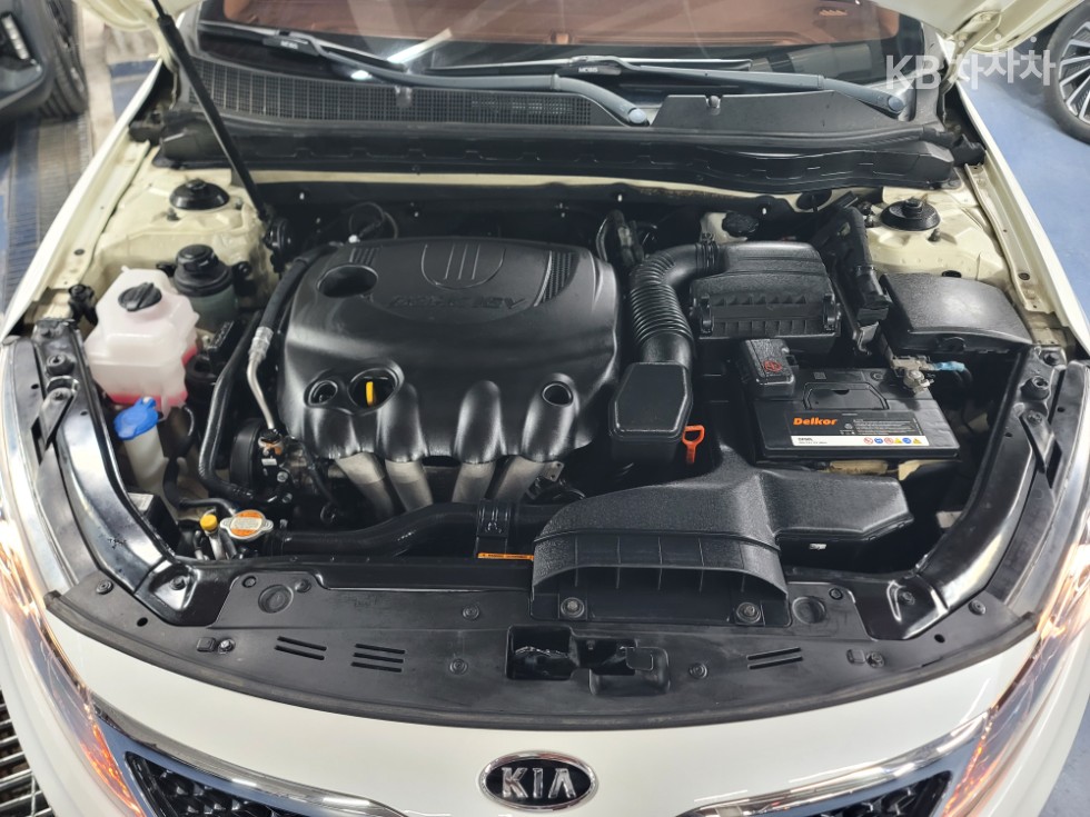 2011 - kia k5