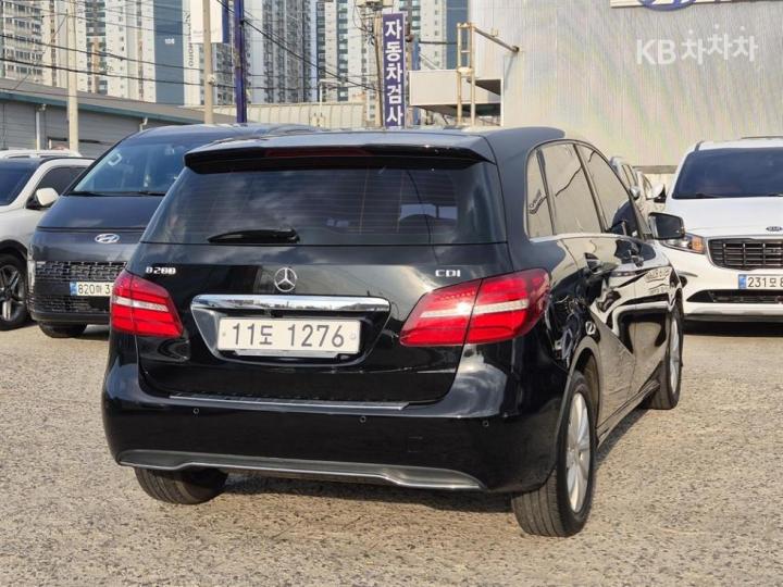 Mercedes-Benz B-Class W246 B200 CDI Base Type 4