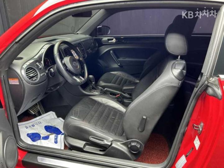 Volkswagen Beetle The 2.0 TDI 12 year ~ 8