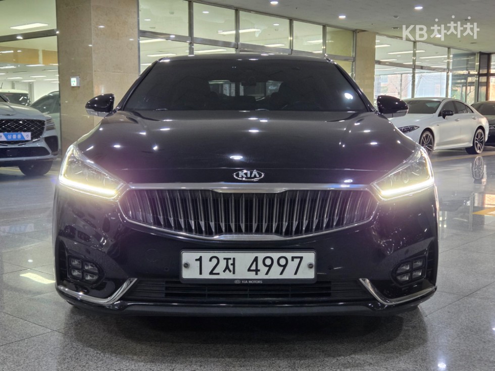 2018 - kia k7