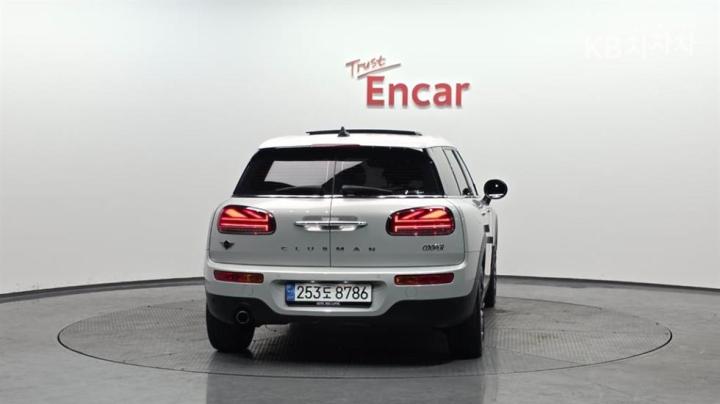 Mini Clubman 1.5 Cooper Classic Base Type 5