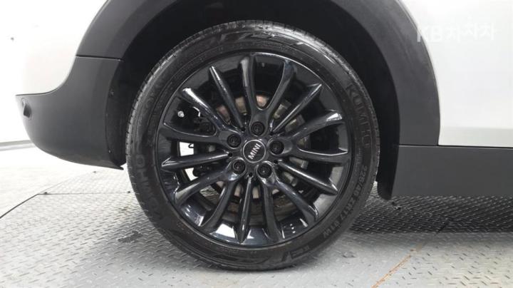 Mini Clubman 1.5 Cooper Classic Base Type 6