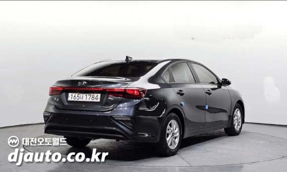 2021 - kia k3