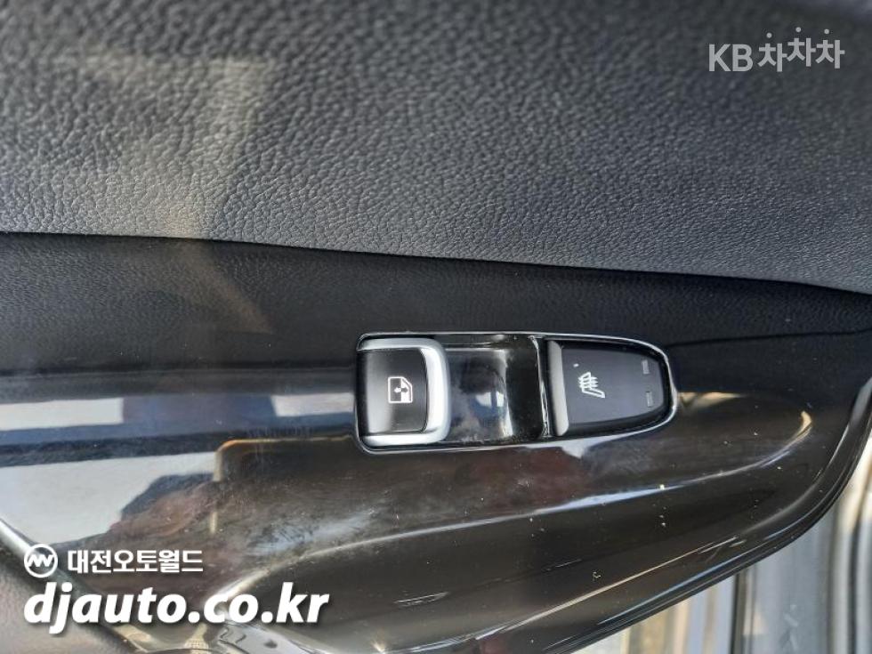 2020 - kia k5