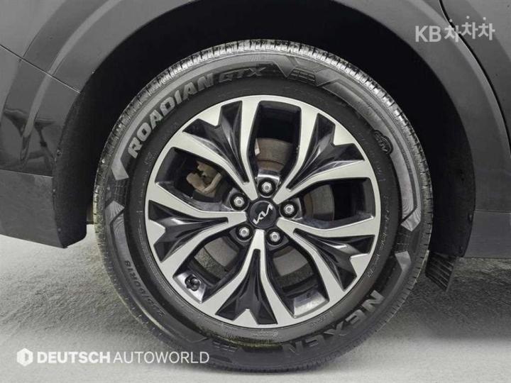 Kia Carnival D2.2 Prestige 6