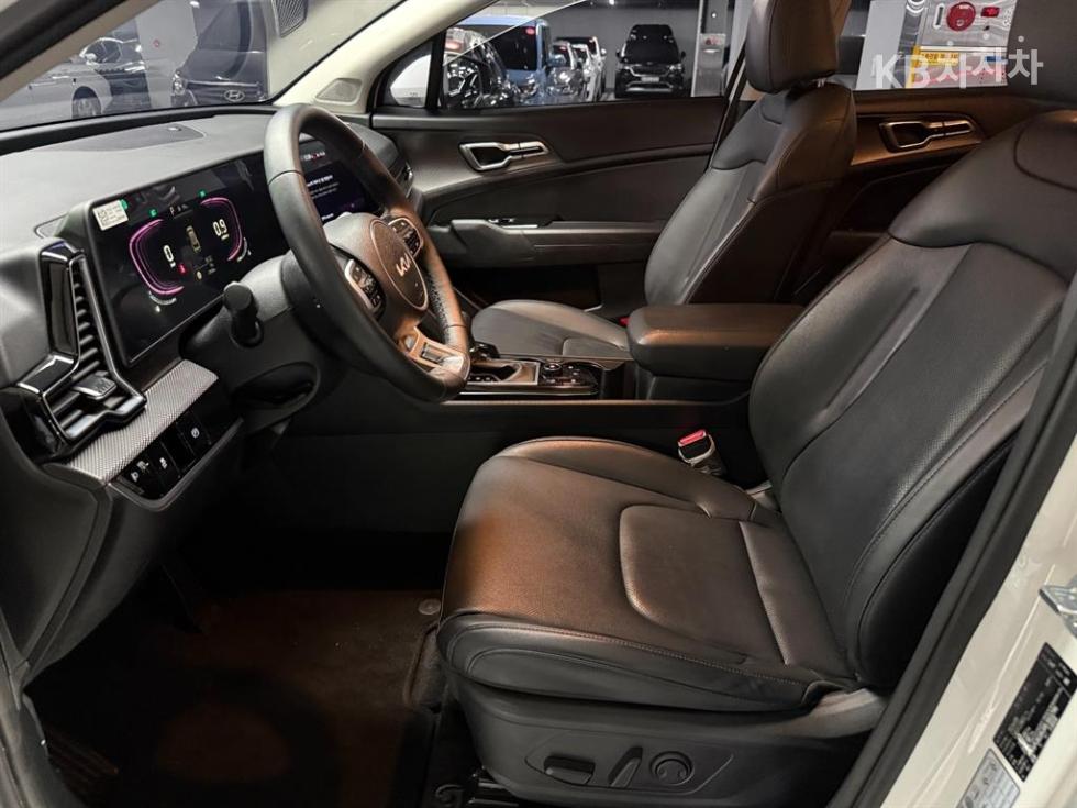 2024 - kia sportage