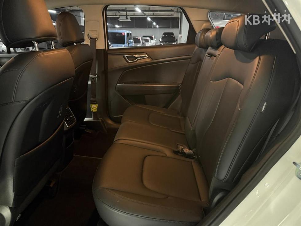 2024 - kia sportage