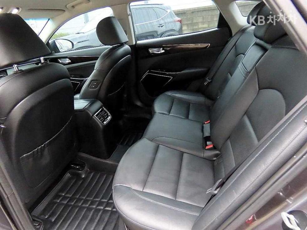 2018 - kia k7