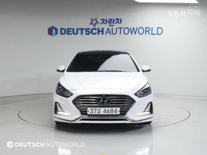 Hyundai Sonata New Rise Hybrid 2.0 HEV Premium 4