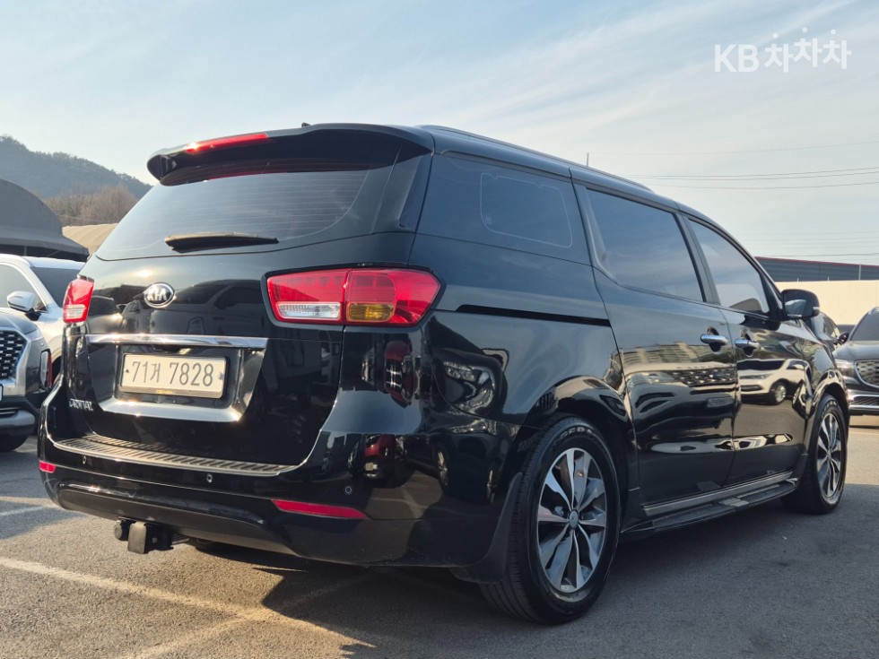 2016 - kia carnival