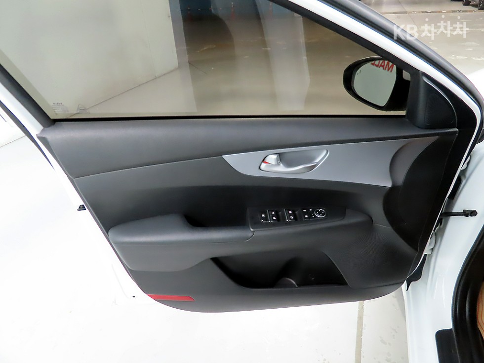 2022 - kia k3
