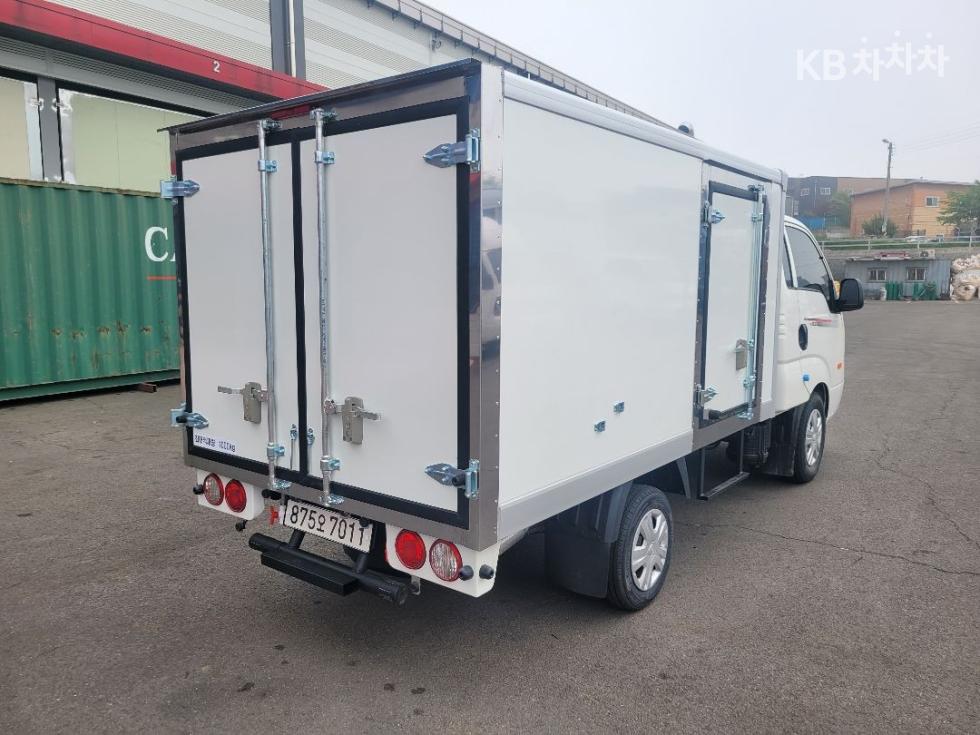 2025 - kia bongo iii