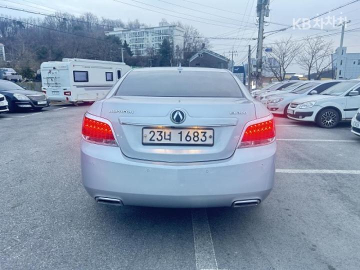 Chevrolet Alpheon EL300 Supreme 6