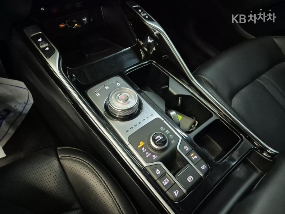 2024 - kia sorento