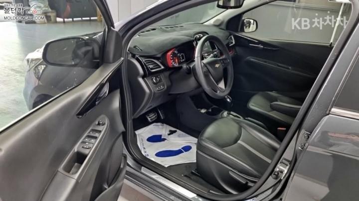 Chevrolet Spark Premier Base Type 10