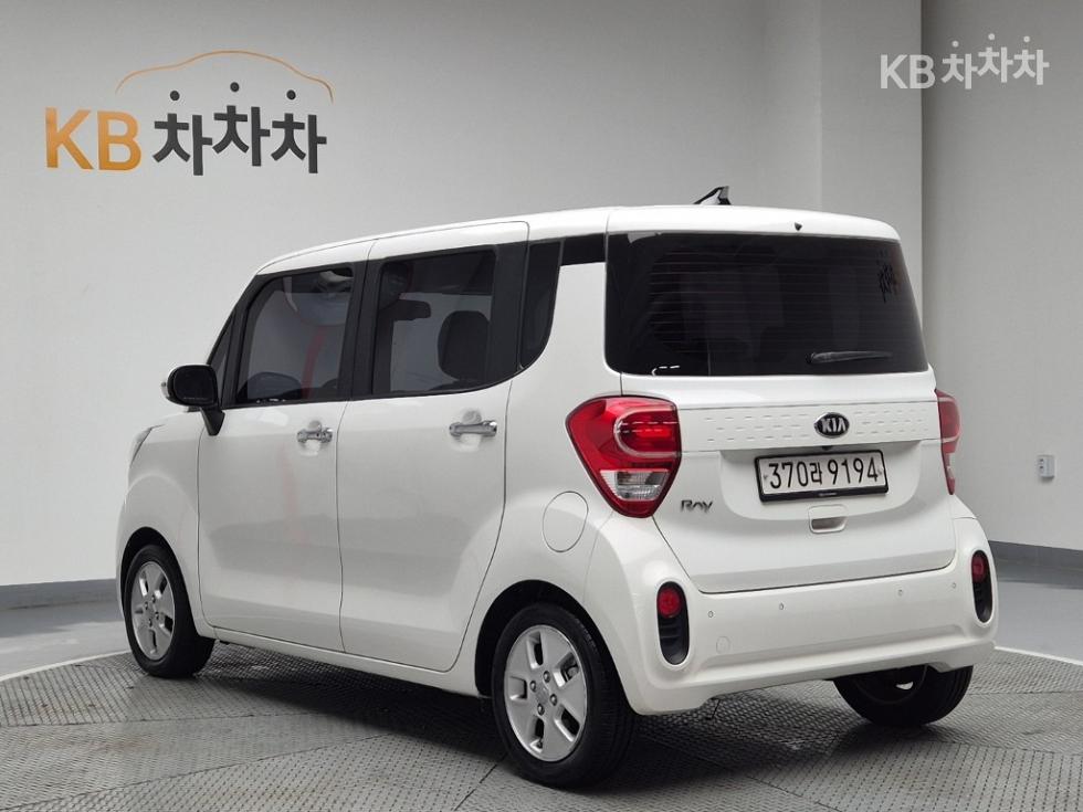 2021 - kia ray