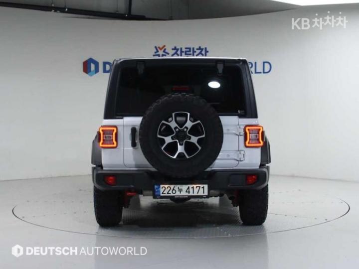 Jeep Wrangler JL 2.0 Rubicon 4 Duo Base Type 5