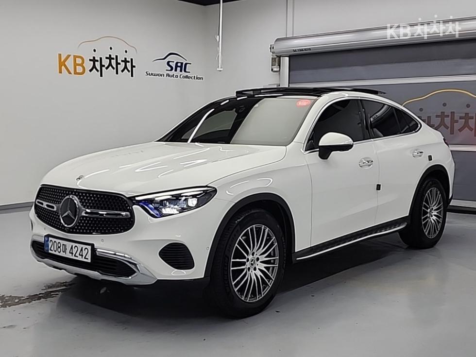 Mercedes-Benz GLC(X254) GLC300 4Matic Coupe 아방가르드 - фото 1