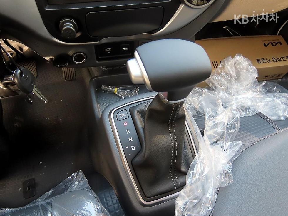 2025 - kia bongo iii
