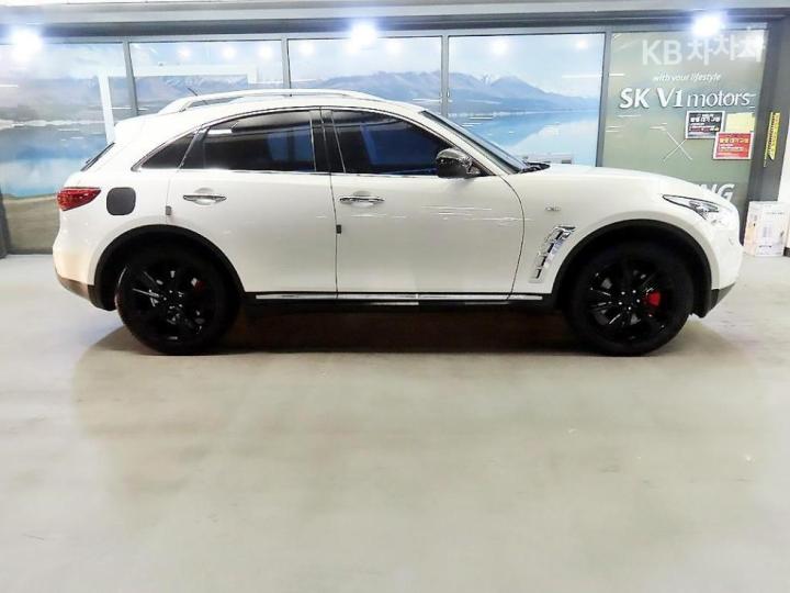 Infiniti FX 30d 4