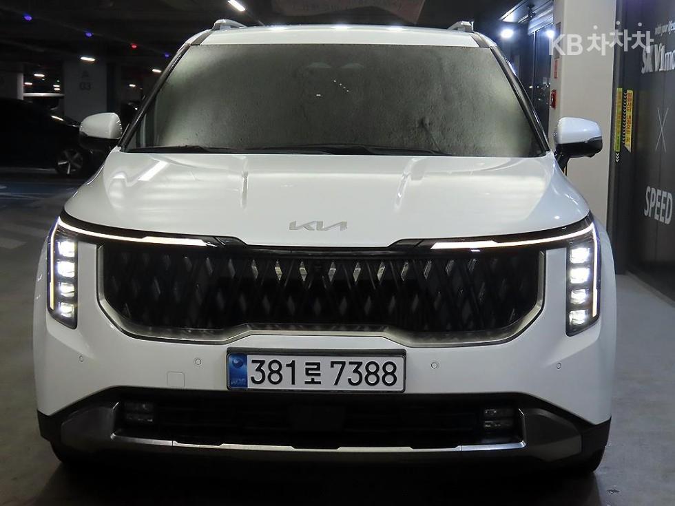 2025 - kia carnival