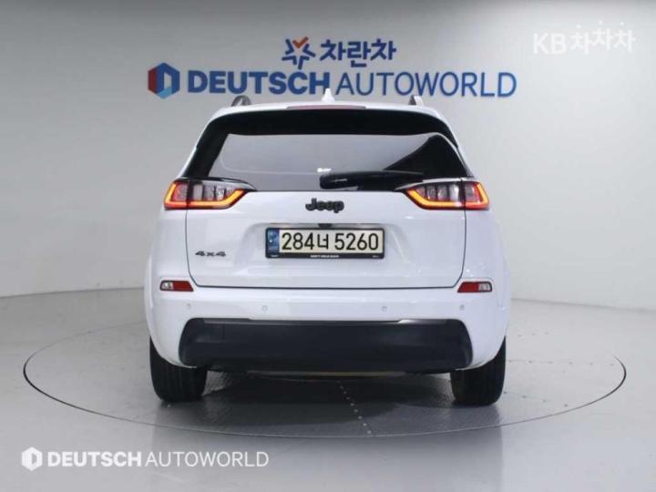 Jeep Cherokee KL 2.4 Gasoline AWD 80th Anniversary Edition 5