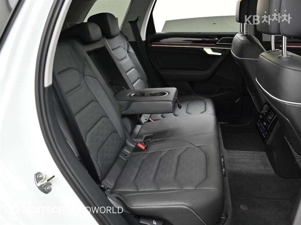 2026 - volkswagen touareg