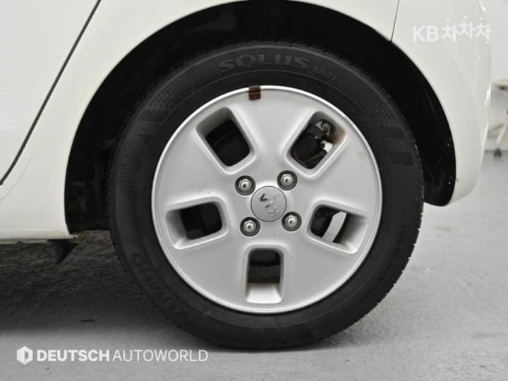 Kia Ray 1.0 Gasoline Luxury 6