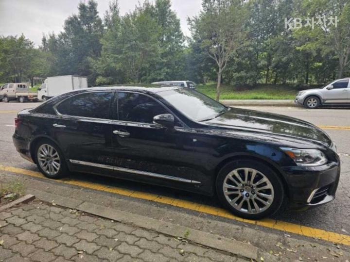Lexus LS 600 hL XF40 06 year ~ 2