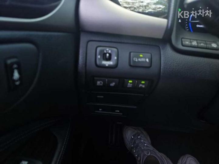 Lexus LS 600 hL XF40 06 year ~ 6