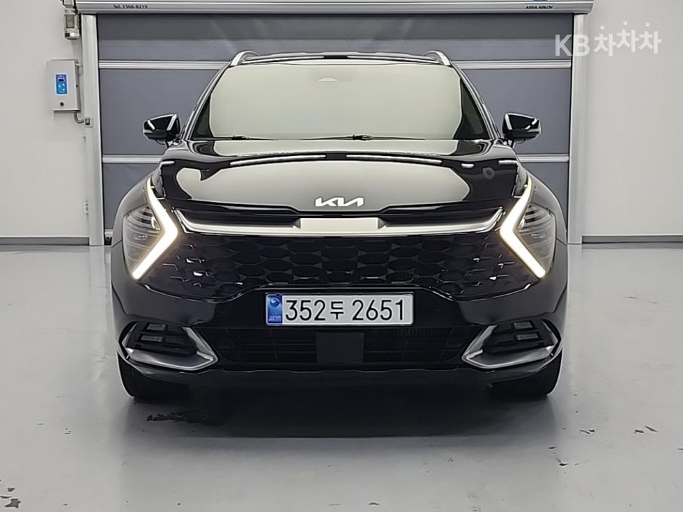 2022 - kia sportage