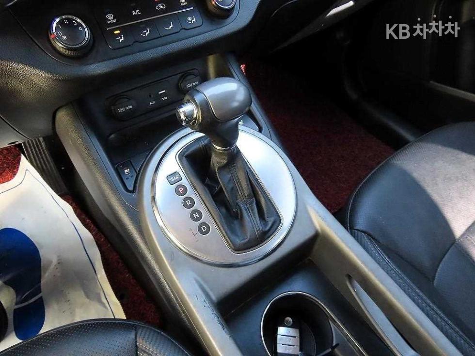 2016 - kia sportage