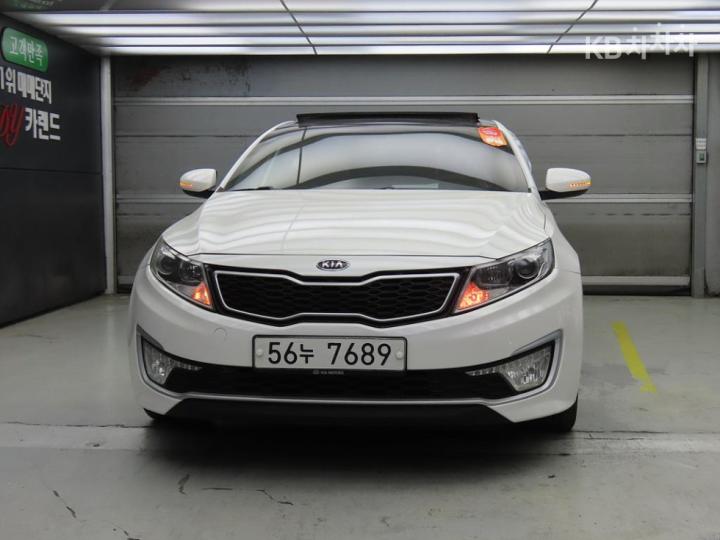 Kia K5 Hybrid Prestige