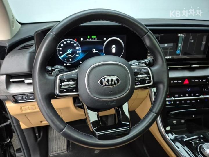 Kia Carnival G3.5 GDI Signature 10