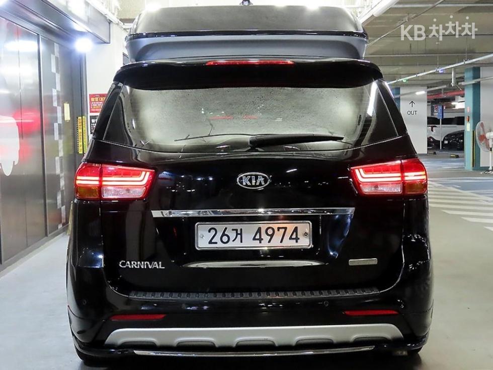 2016 - kia carnival