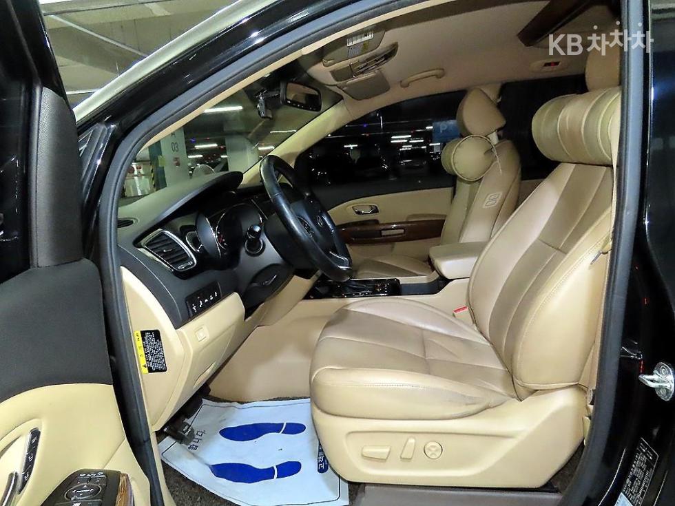 2016 - kia carnival