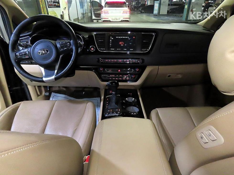 2016 - kia carnival