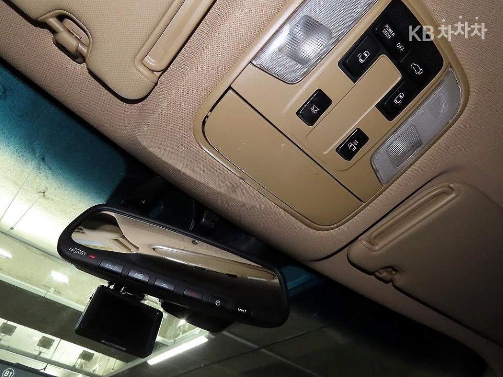 2016 - kia carnival
